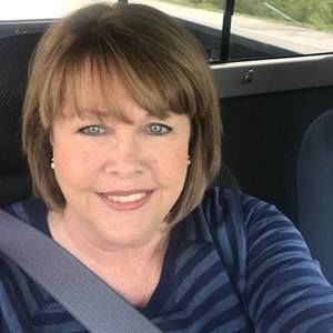 Meet your Posher, Debbie